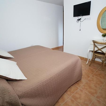 Hostal Meson La Era Ríogordo Buitenkant foto