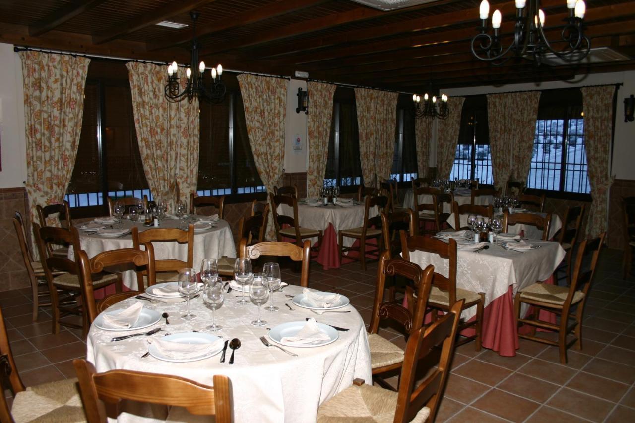Hostal Meson La Era Ríogordo Buitenkant foto