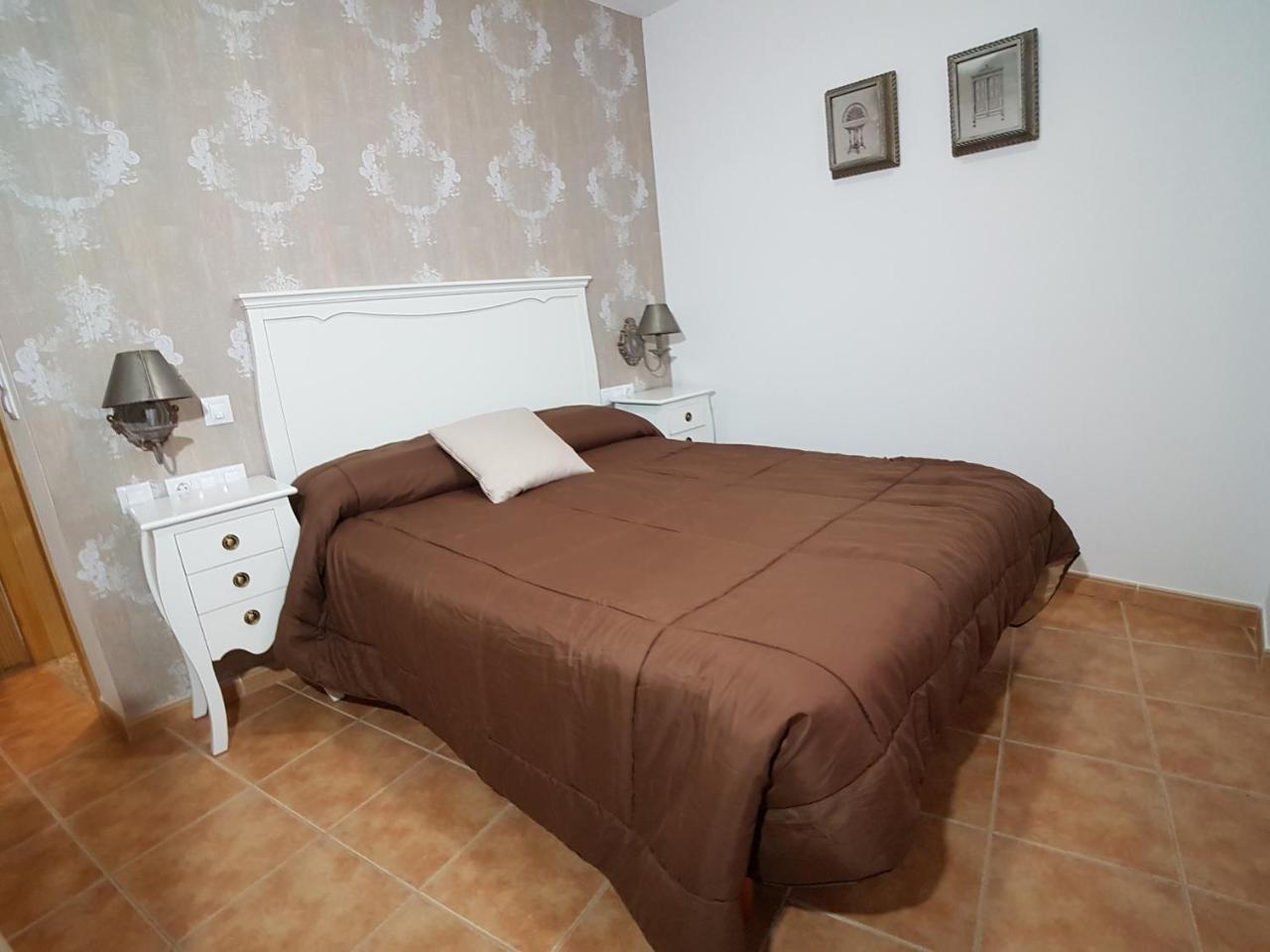 Hostal Meson La Era Ríogordo Buitenkant foto