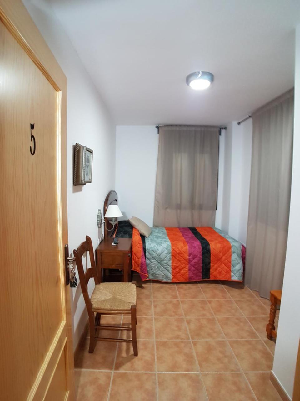Hostal Meson La Era Ríogordo Buitenkant foto